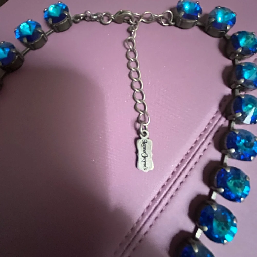Necklace with blue stones, dark silver color metal setting. 18-19” length - Picture 5 of 7